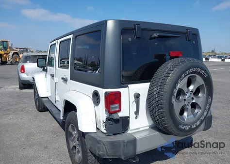 2017 Jeep Wrangler Unlimited Sahara 4X4 from USA, damaged, VIN 1C4BJWEG3HL723043